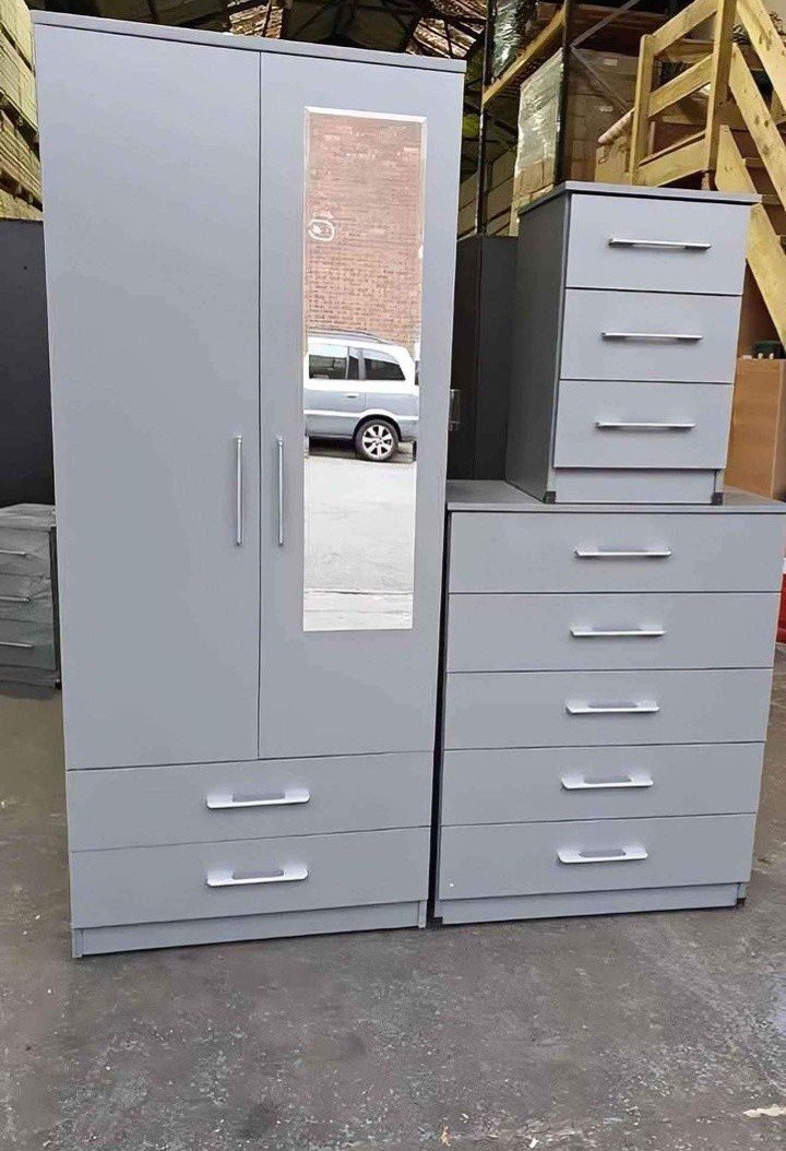 2 Door Wardrobe & Chester Drawers, Drawers