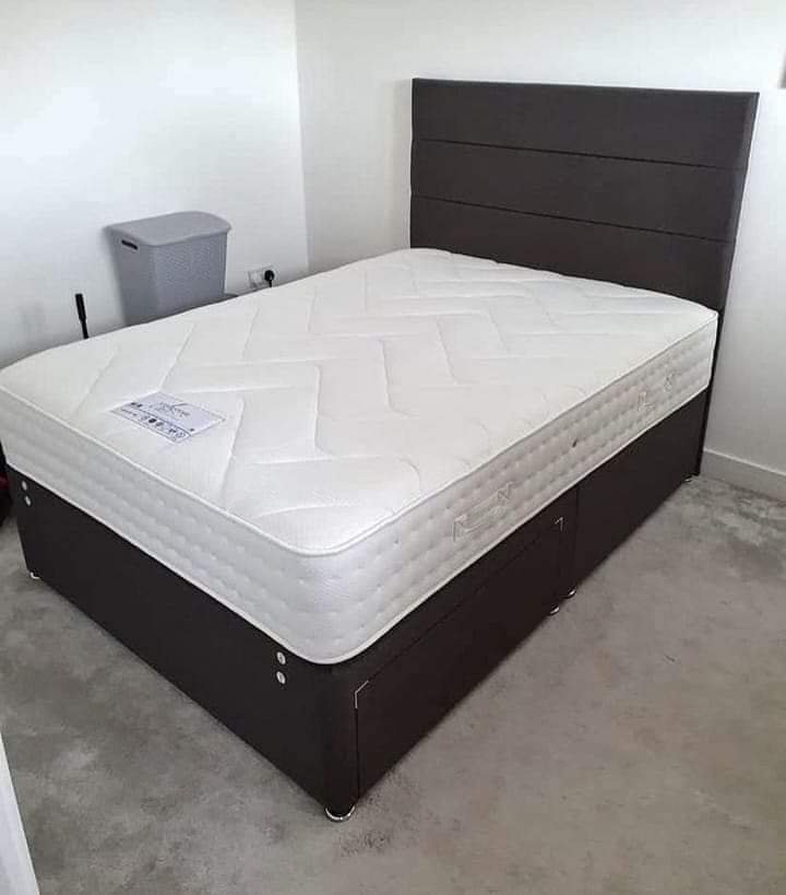 Devan Bed